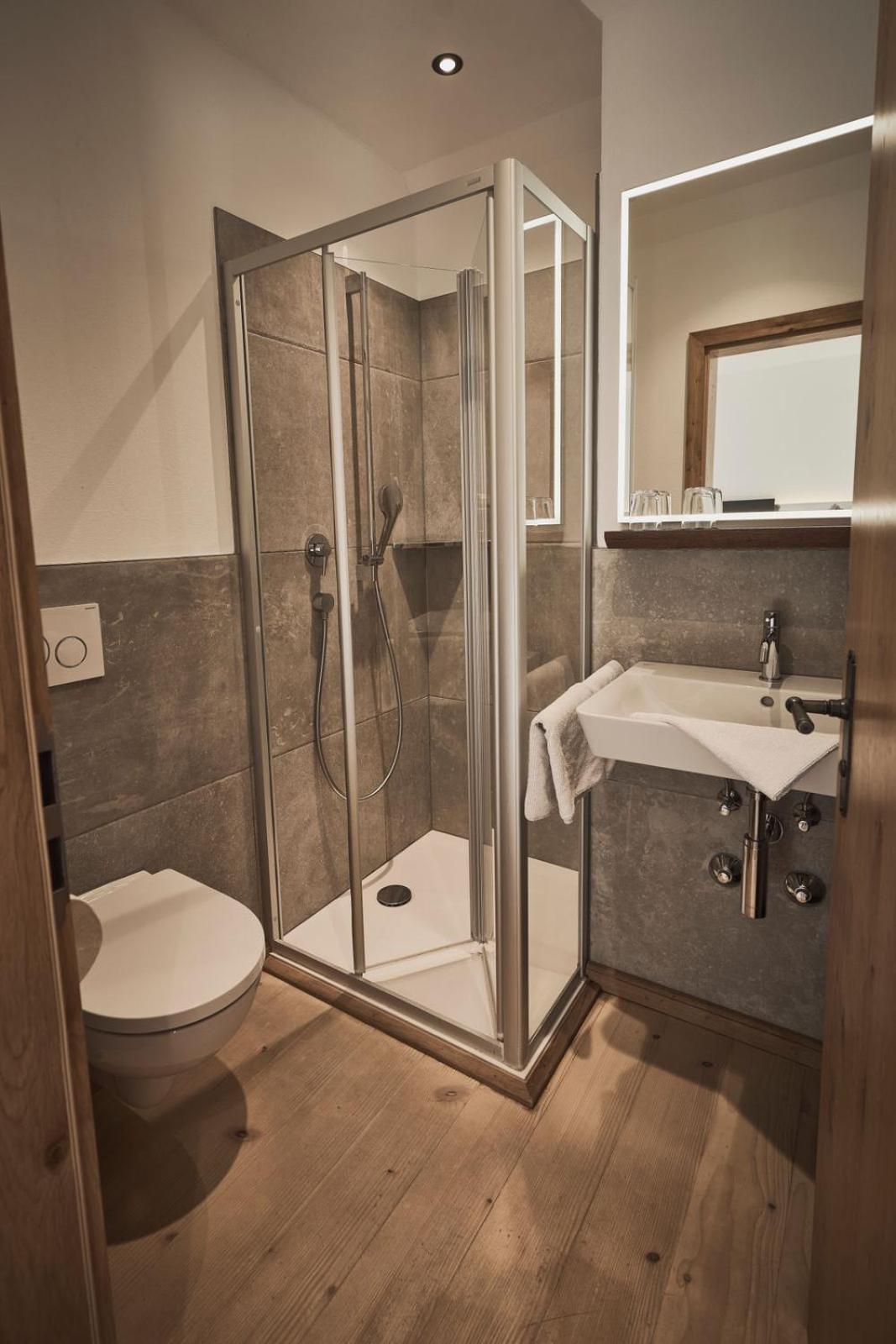 Rait'Ner Wirt Hotel Schleching Ngoại thất bức ảnh